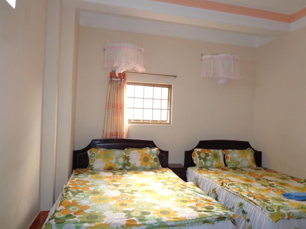 Phuong Tung Hotel Da Lat Zewnętrze zdjęcie