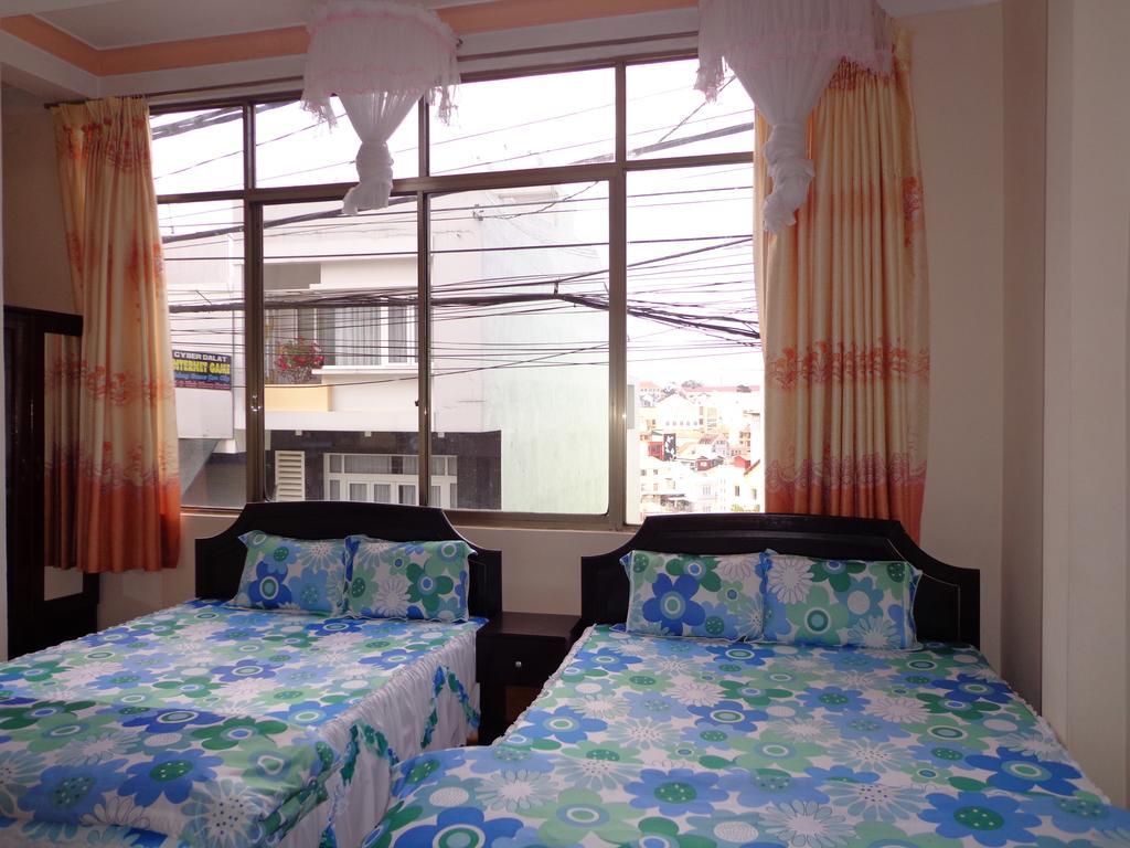 Phuong Tung Hotel Da Lat Zewnętrze zdjęcie