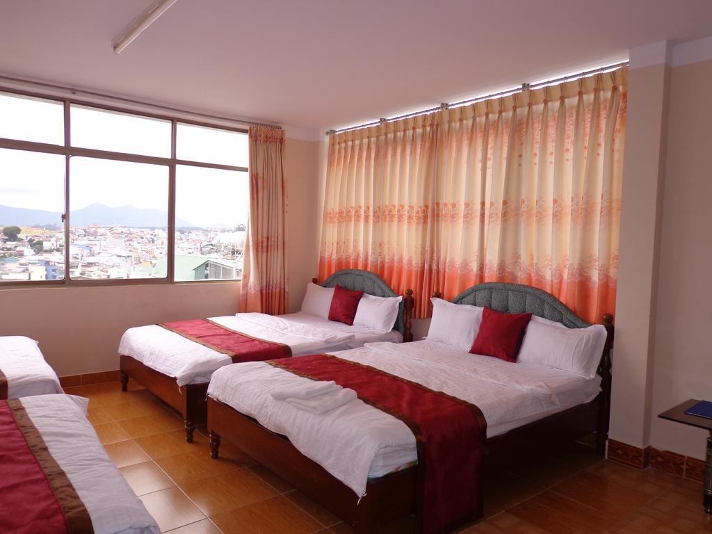 Phuong Tung Hotel Da Lat Zewnętrze zdjęcie